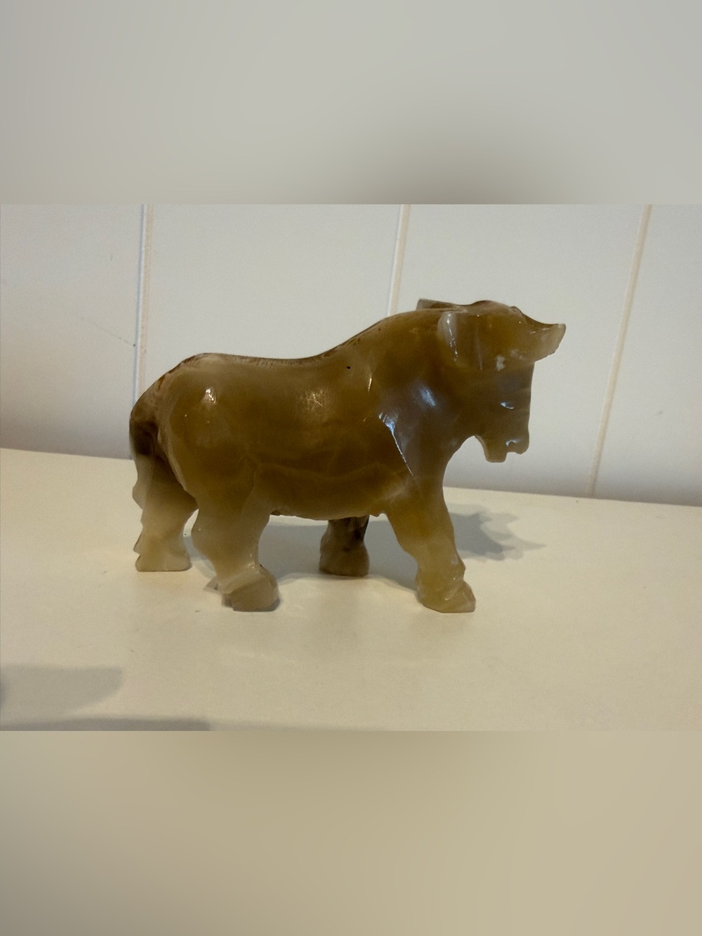 Vintage Hand Carved Onyx marble Bull Cow Figurine Statue Stone Sculpture